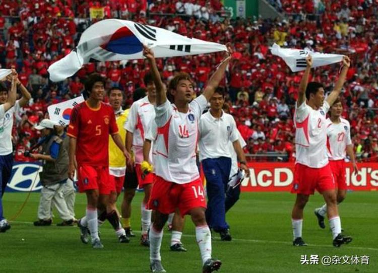 孙兴慜也不能忘记黑哨帮助韩国队进世界杯4强曾入狱2年半